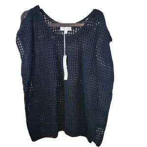 She+Sky Top Womens Black Small Pull over Knitted Sleeveless Cold Shoulder New